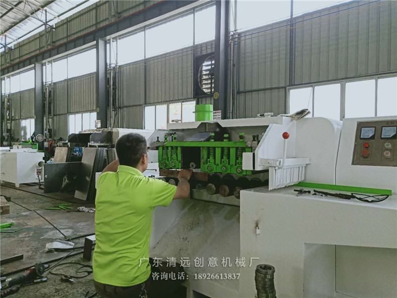 多片鋸生產(chǎn)車間生產(chǎn)中，上下軸多片鋸采用超薄鋸片，出材率高達(dá)80%以上