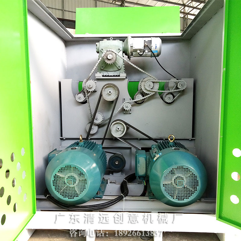 圓木多片鋸安裝國(guó)家標(biāo)準(zhǔn)的電箱，配備電流表和電壓表，