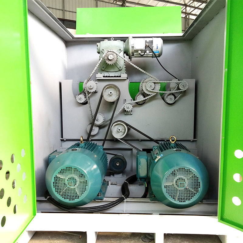 對(duì)上下軸多片鋸主軸電機(jī)而言，養(yǎng)護(hù)落實(shí)到實(shí)處即是養(yǎng)成“一干完活就要整理主軸電機(jī)”的習(xí)慣！如這個(gè)習(xí)慣養(yǎng)成了，上下軸多片鋸主軸電機(jī)主要之一的養(yǎng)護(hù)作業(yè)就做到了！